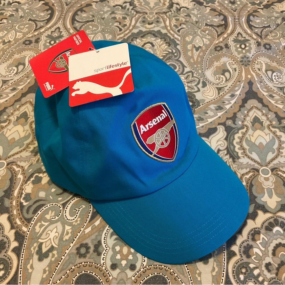 NWT 2014/2015 Puma Arsenal FC Hat